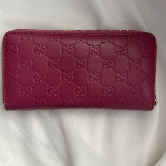 GUCCI Pink Shima Leather Wallet - Authentic - Picture 2 of 6